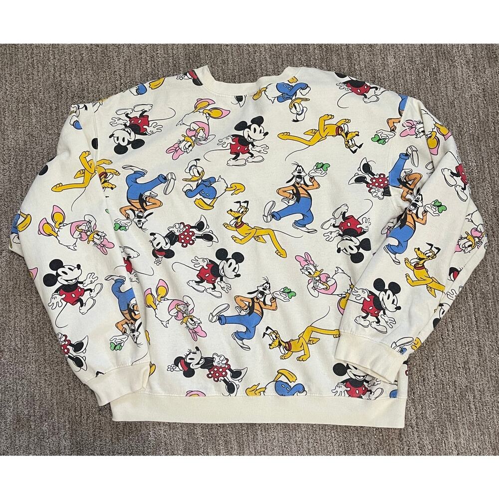 Disney Sweathsirt: Mickey Mouse & Friends Size‎ XL - Picture 3 of 9
